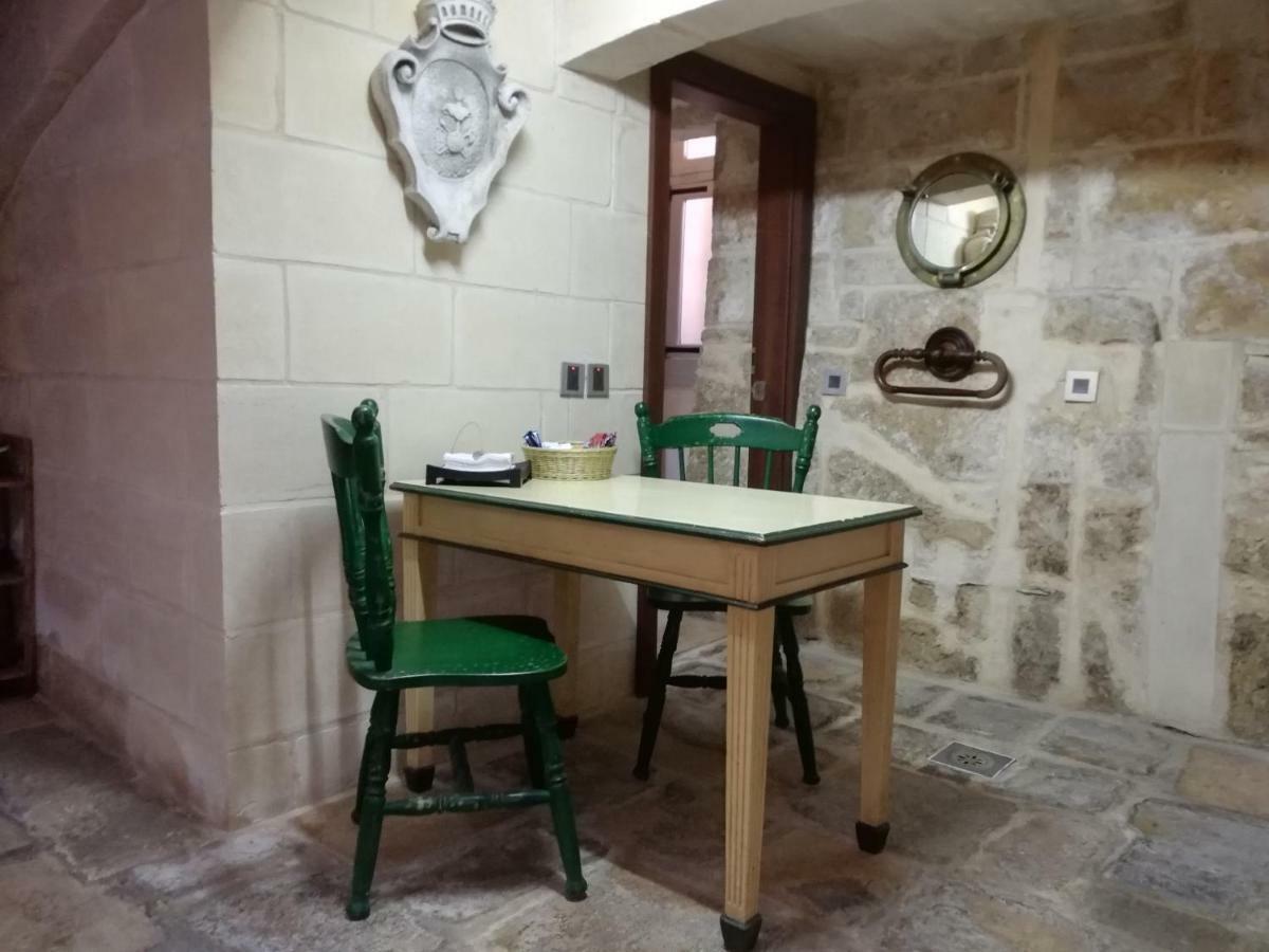 Palazzo Prince D'Orange Valletta Bagian luar foto